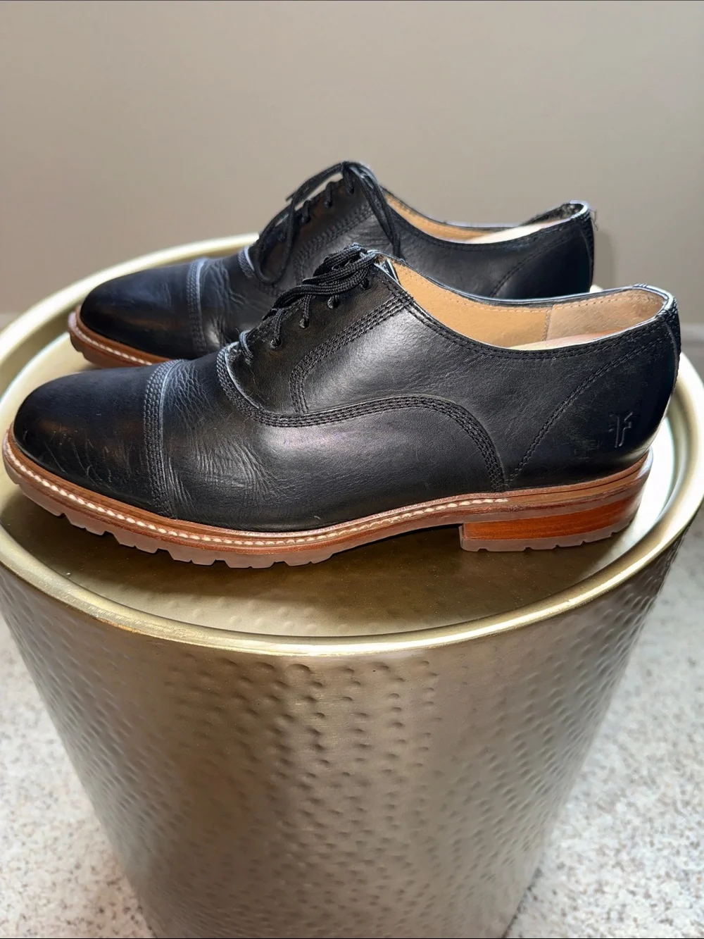 Frye James Bal Lug Oxford Lace Up Cap Toe Shoes